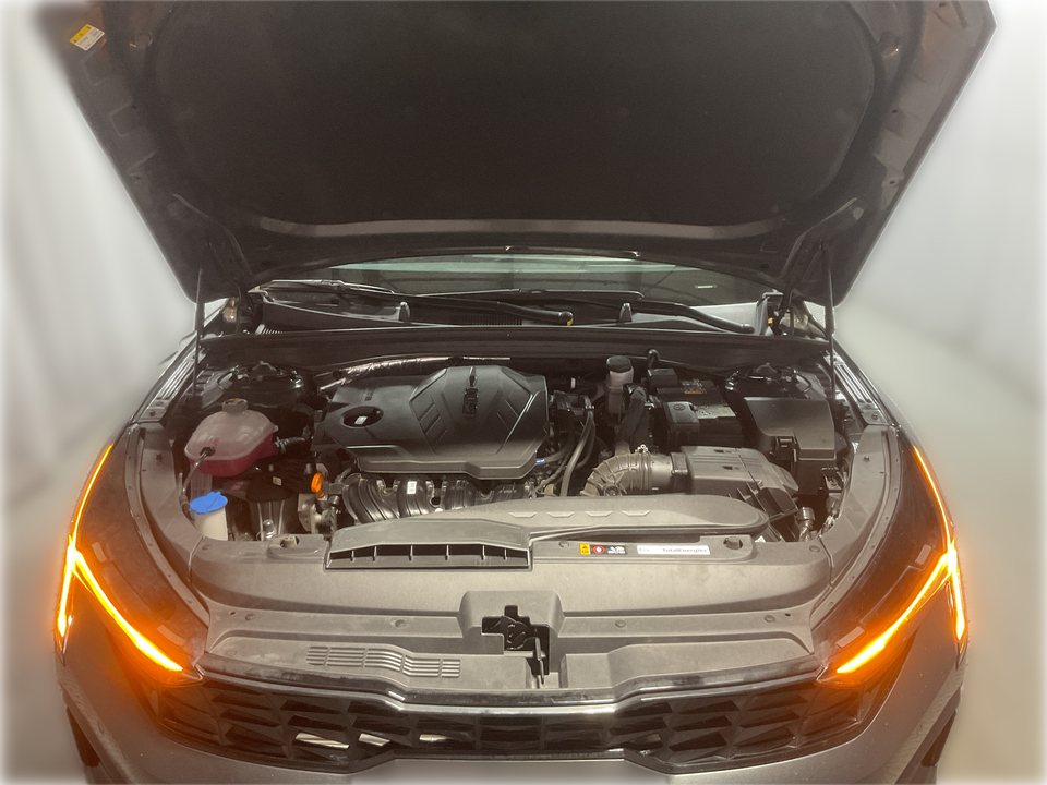 2025 Kia K5 LXS