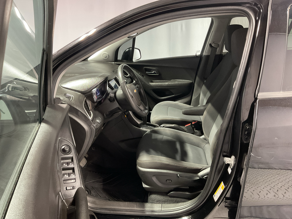 2019 Chevrolet Trax LS FWD