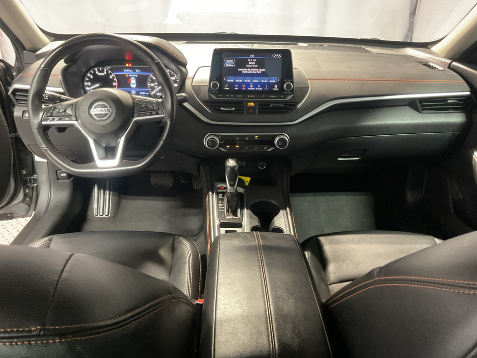2022 Nissan Altima 2.5 SR AWD