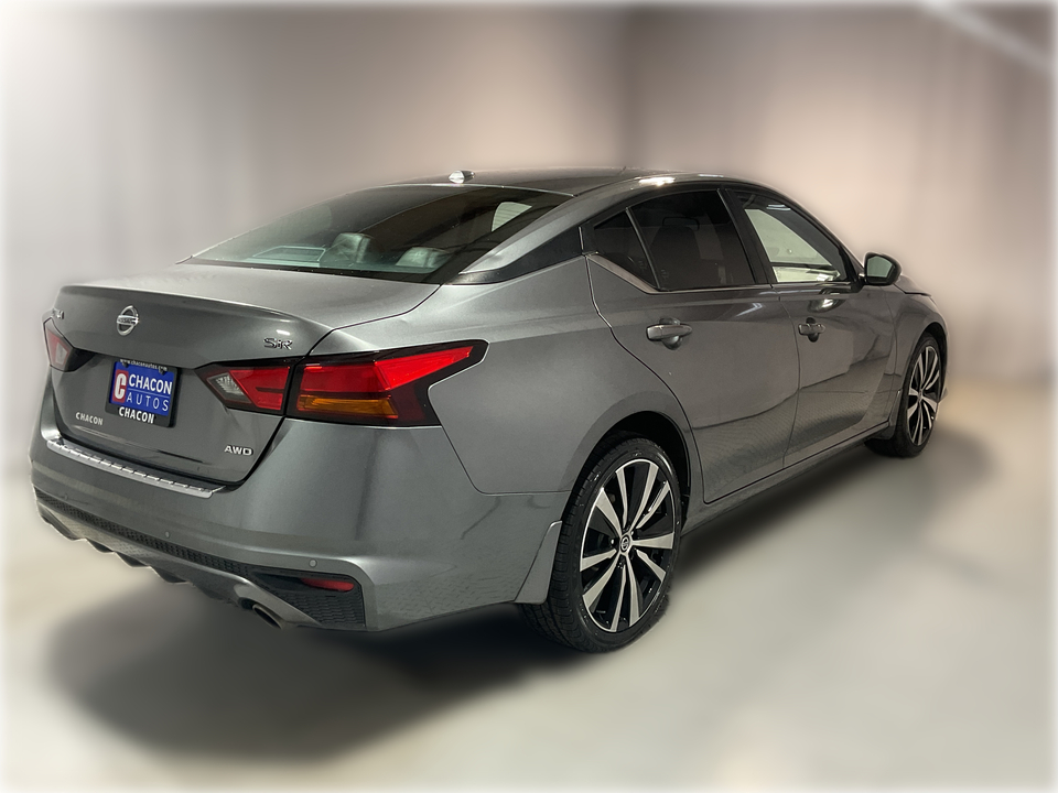 2022 Nissan Altima 2.5 SR AWD