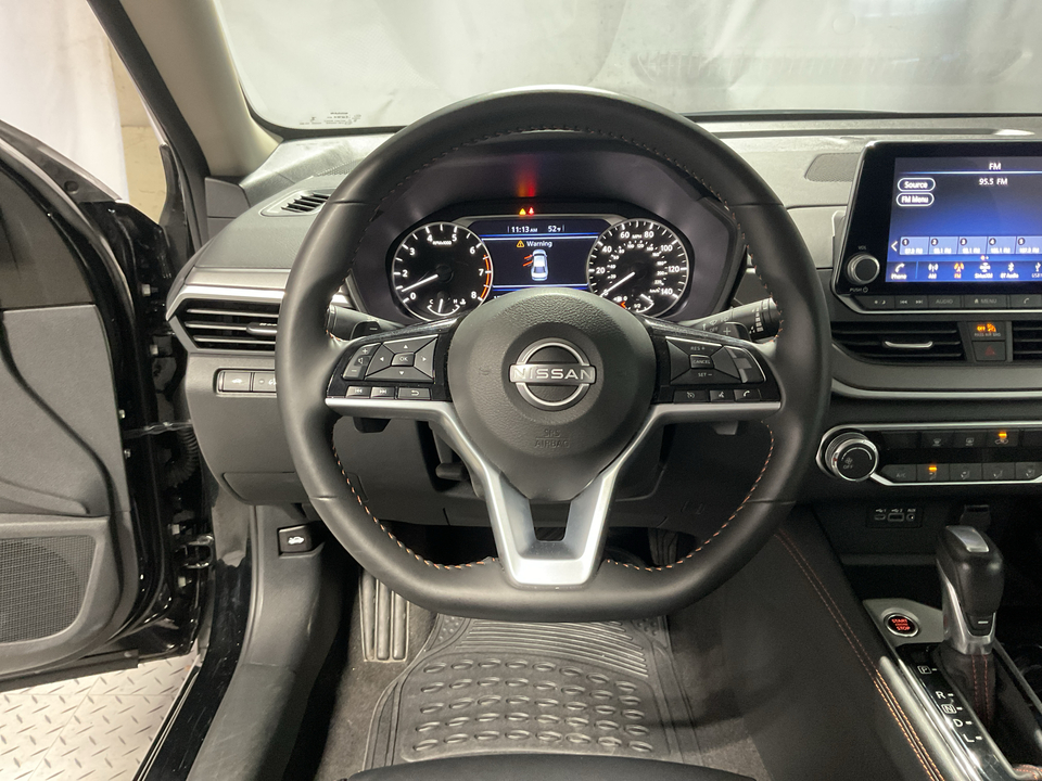 2025 Nissan Altima 2.5 SR