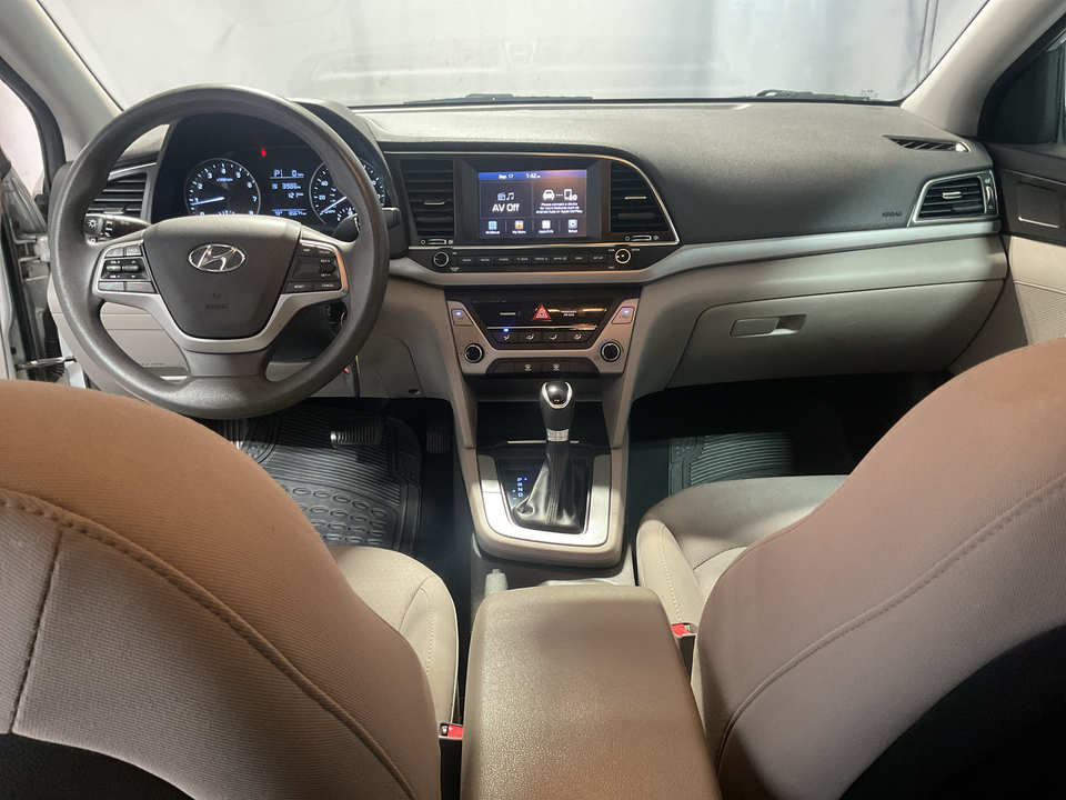 2018 Hyundai Elantra SE 6AT