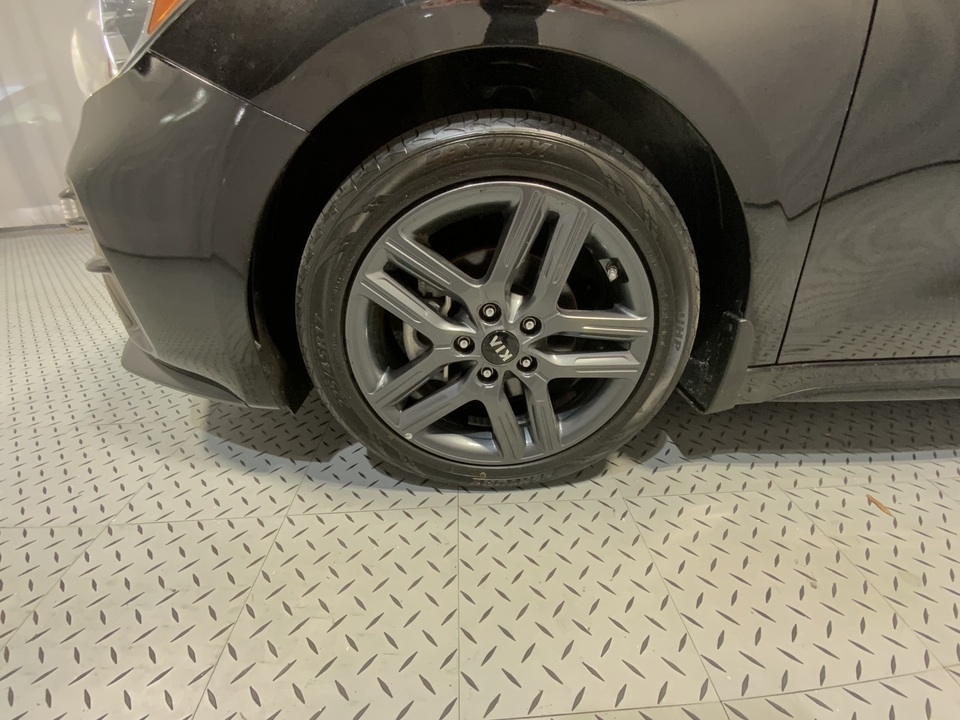 2021 Kia Forte GT-Line