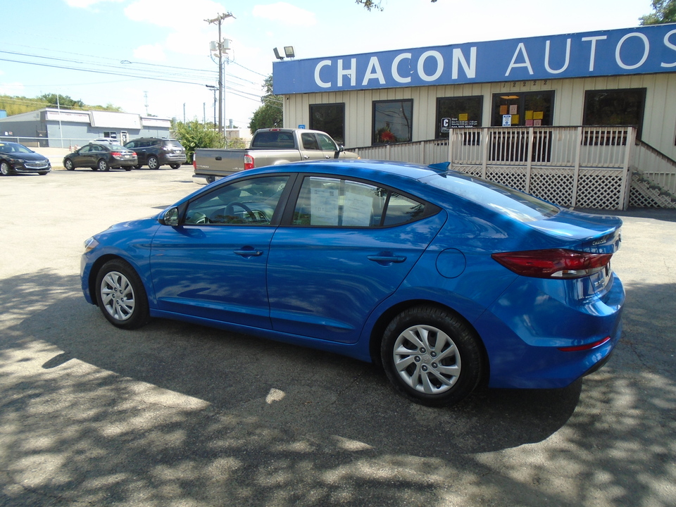 2017 Hyundai Elantra SE 6AT