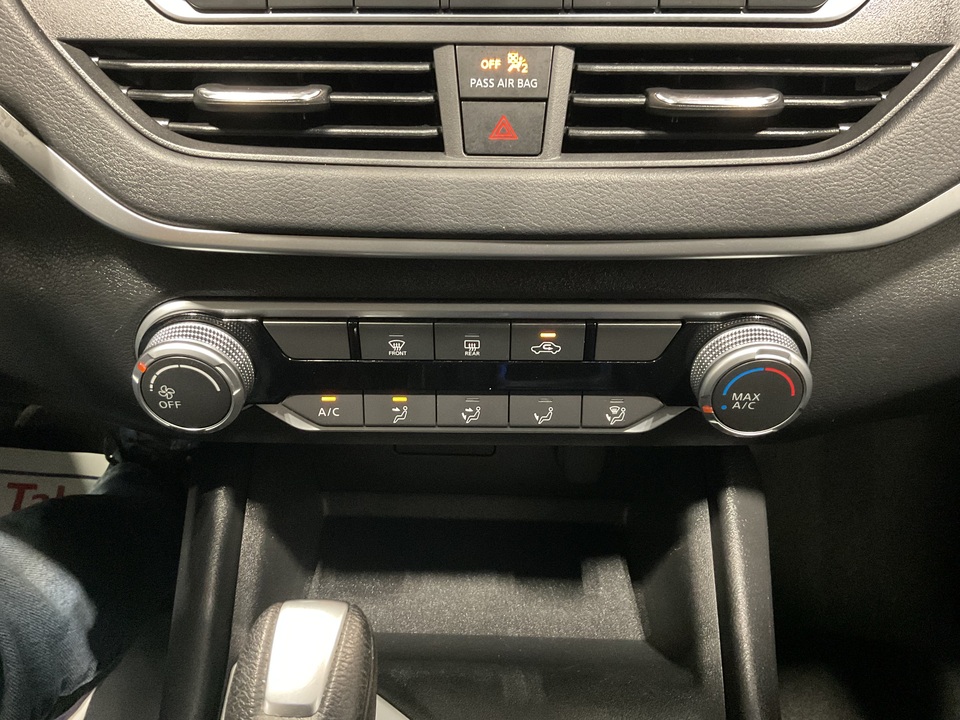 2022 Nissan Altima 2.5 SV