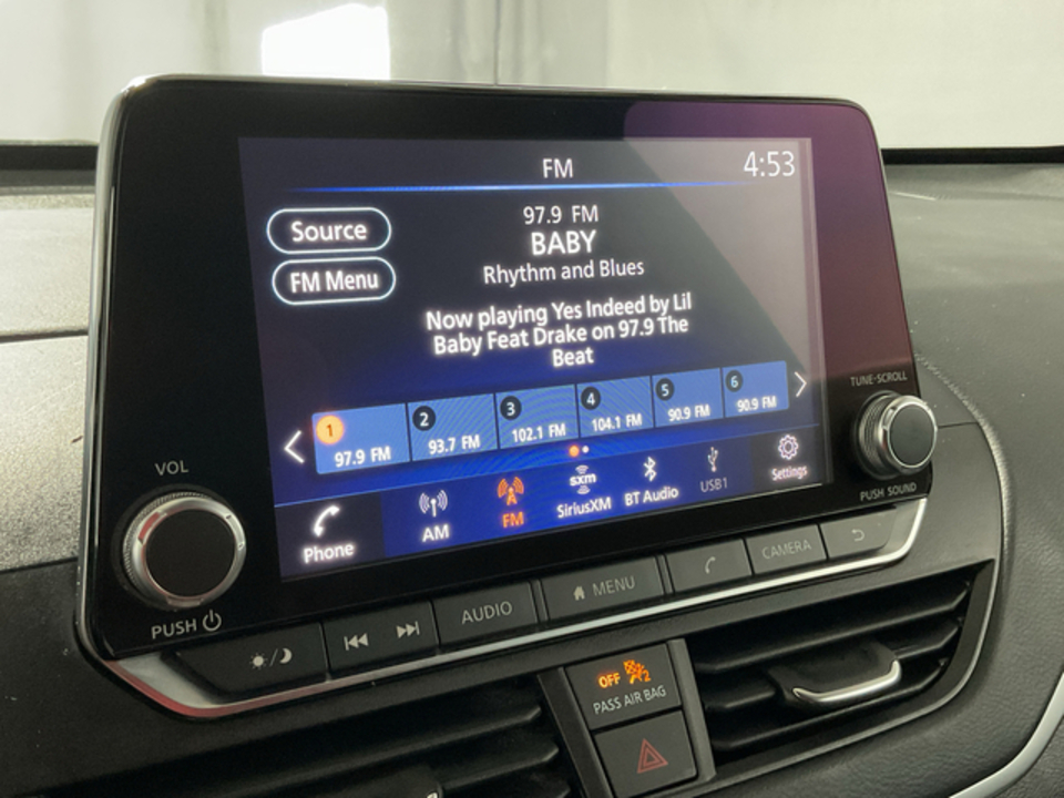 2022 Nissan Altima 2.5 SV