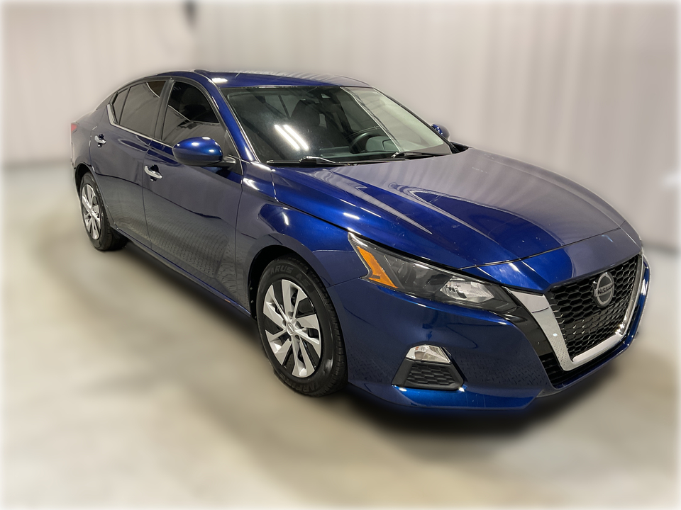 2022 Nissan Altima 2.5 S