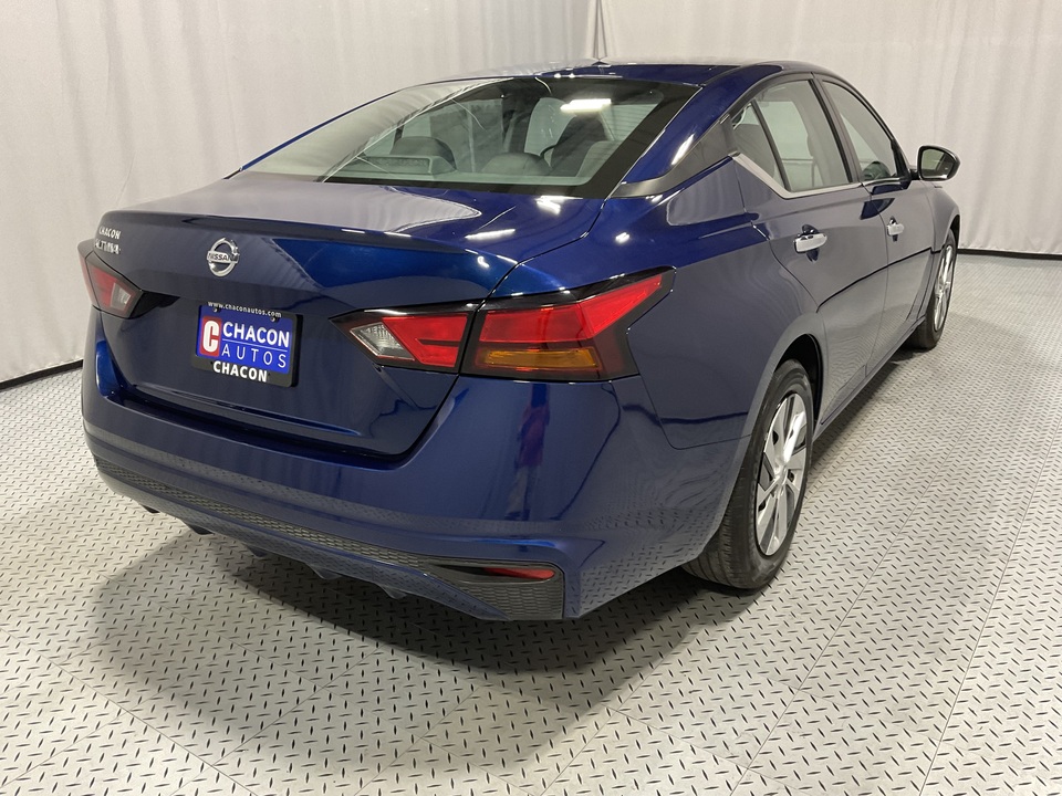2022 Nissan Altima 2.5 S