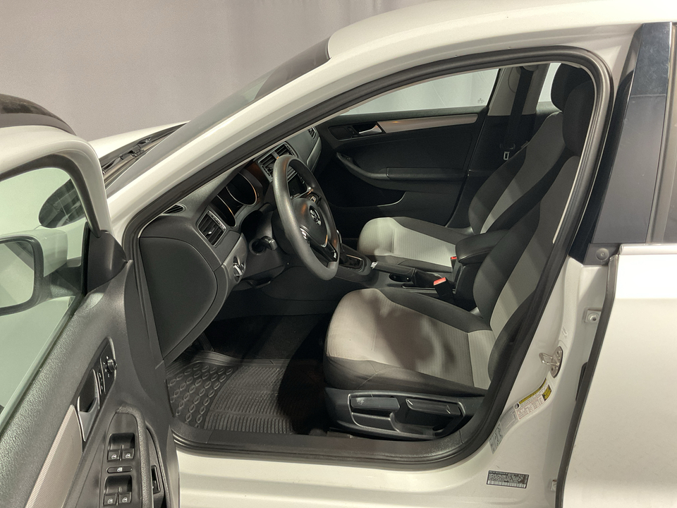 2017 Volkswagen Jetta 1.4T S 6A