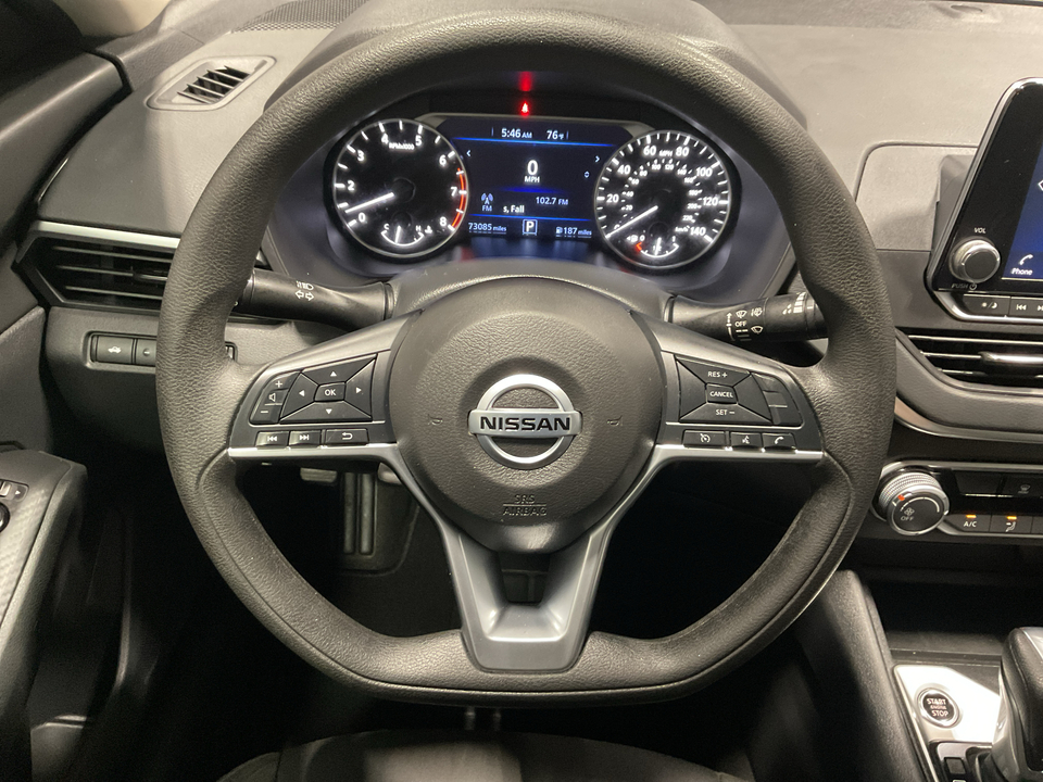 2022 Nissan Altima 2.5 SV