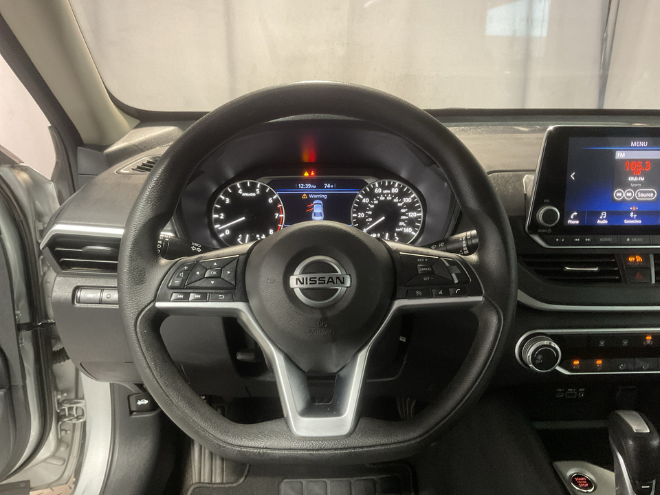 2022 Nissan Altima 2.5 SV