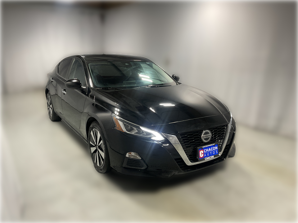 2022 Nissan Altima SV