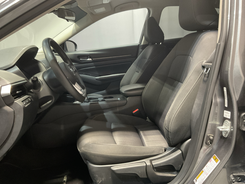 2022 Nissan Altima 2.5 S