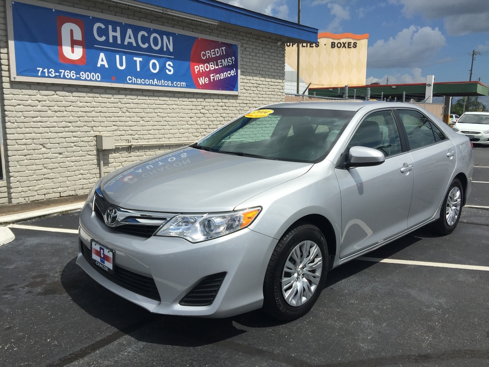 2014 Toyota Camry LE