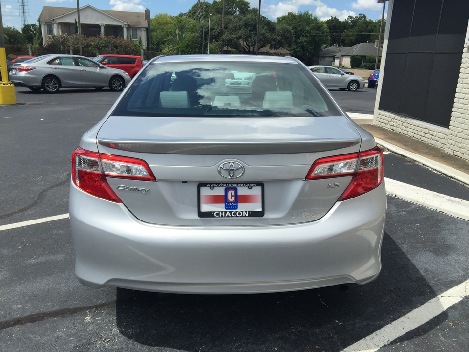 2014 Toyota Camry LE