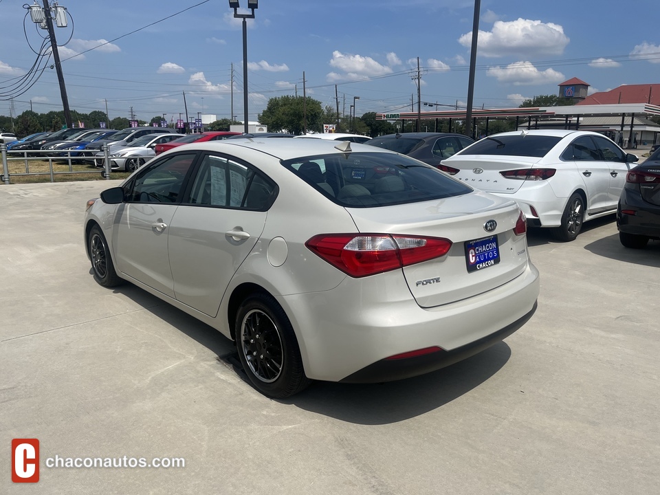 Used 2015 Kia Forte in Houston, TX ( U404600 ) | Chacon Autos