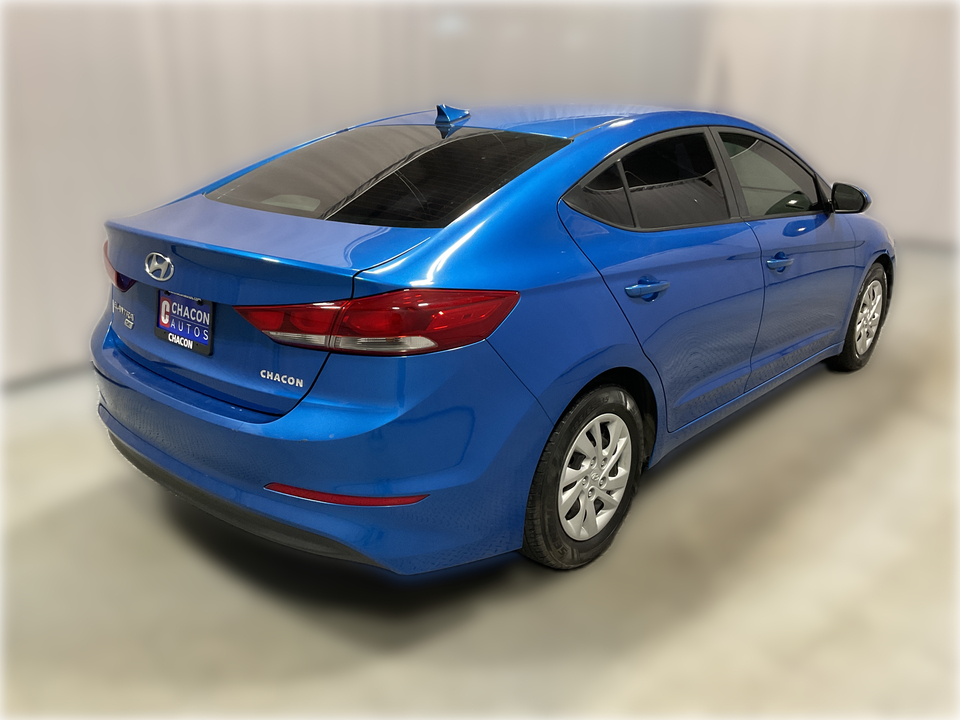 2017 Hyundai Elantra SE 6AT