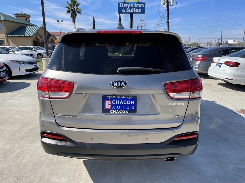 2018 Kia Sorento LX V6 2WD