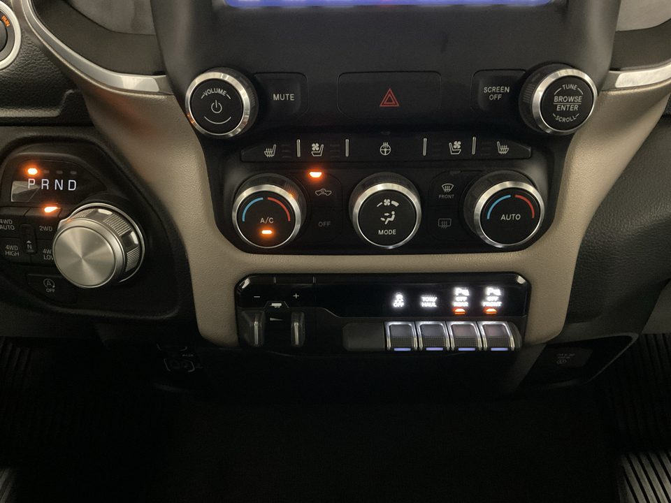 2020 Ram 1500 Laramie Crew Cab SWB 4WD