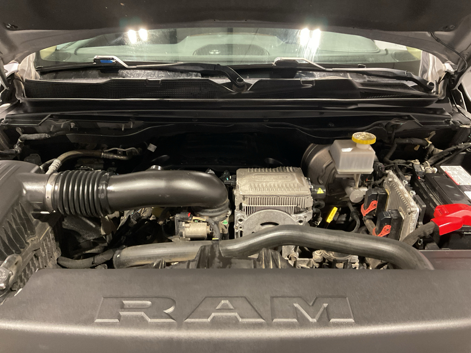2020 Ram 1500 Laramie Crew Cab SWB 4WD