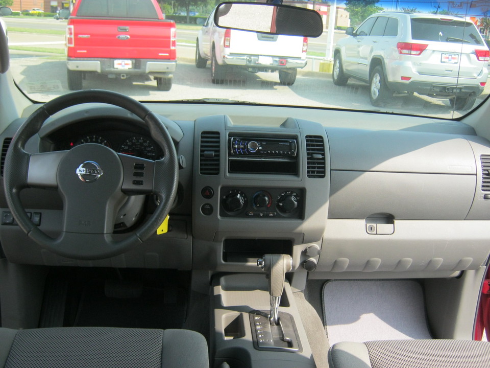 2008 Nissan Frontier LE Crew Cab Long Bed 2WD