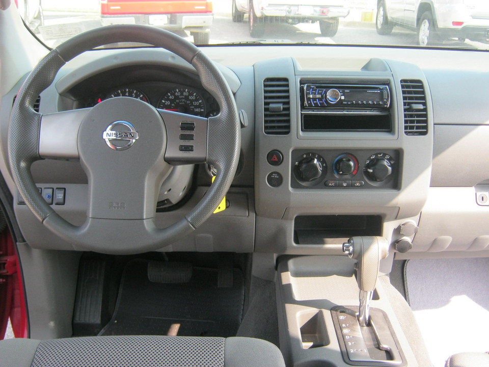 2008 Nissan Frontier LE Crew Cab Long Bed 2WD