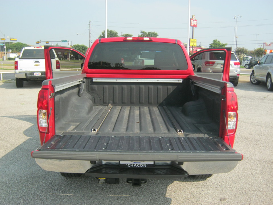 2008 Nissan Frontier LE Crew Cab Long Bed 2WD