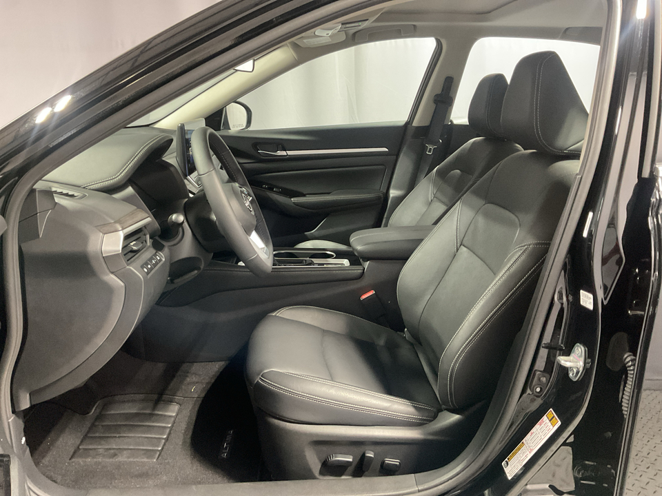 2025 Nissan Altima 2.5 SL