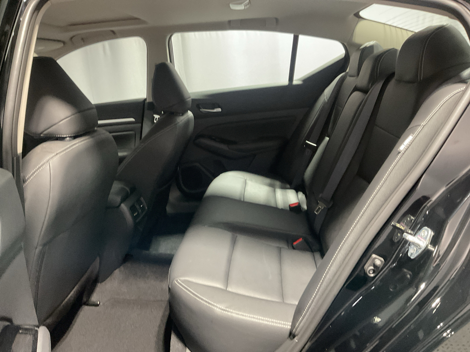 2025 Nissan Altima 2.5 SL