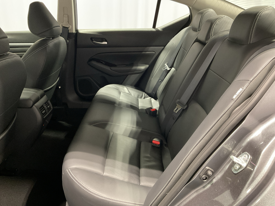 2022 Nissan Altima 2.5 SL