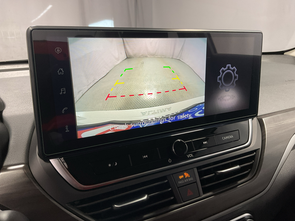 2025 Nissan Altima 2.5 SV