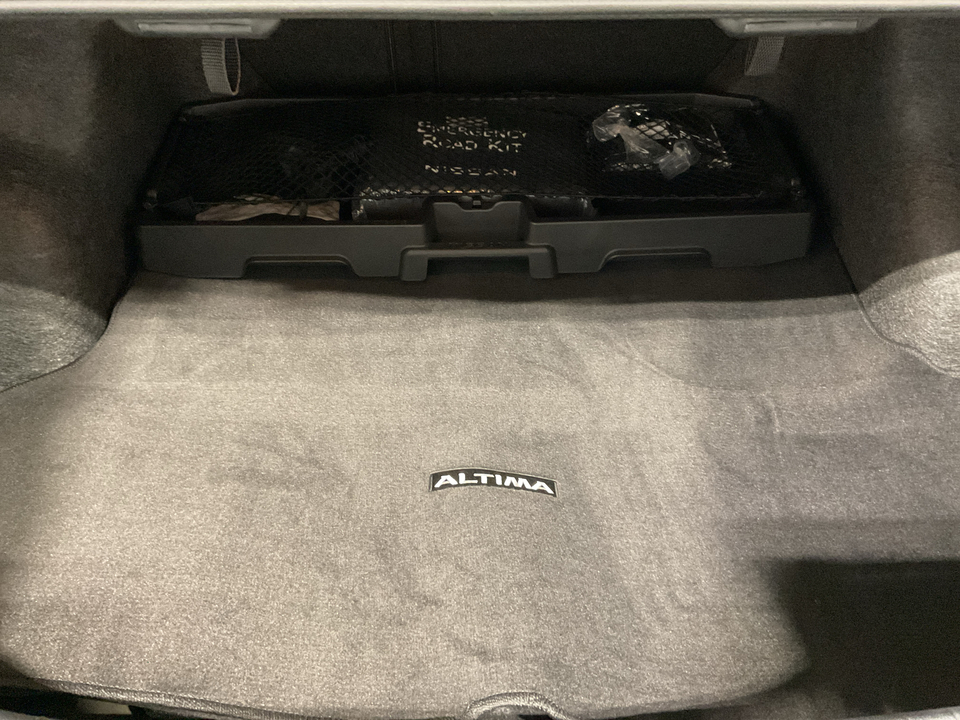 2025 Nissan Altima 2.5 SR