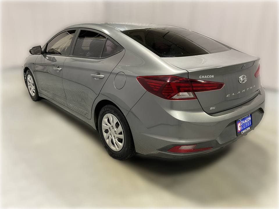 2019 Hyundai Elantra SE 6AT