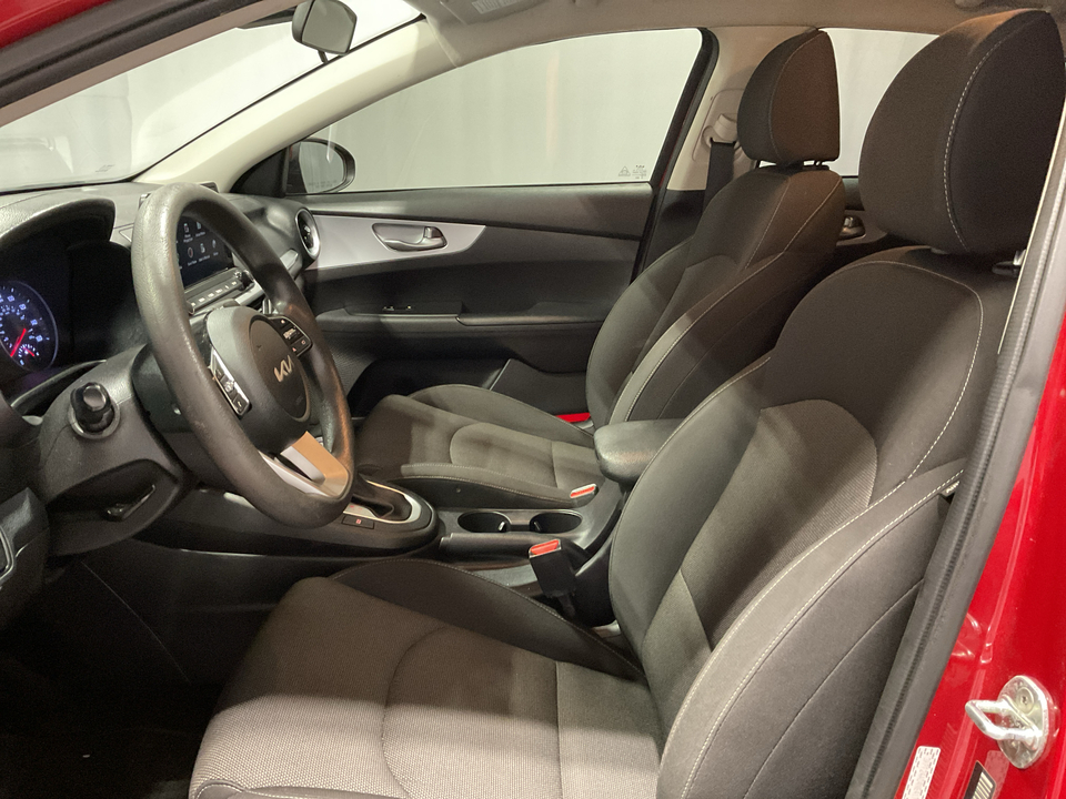 2022 Kia Forte FE
