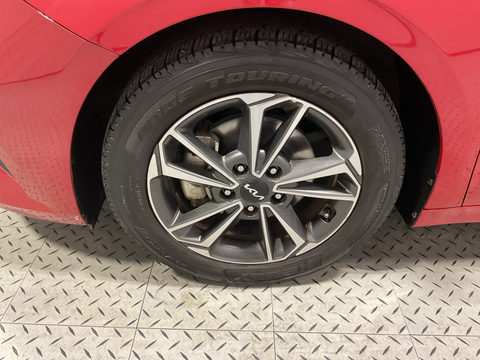 2022 Kia Forte FE