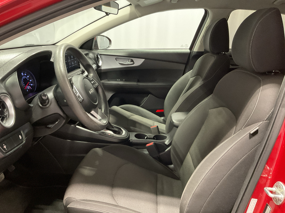 2022 Kia Forte FE
