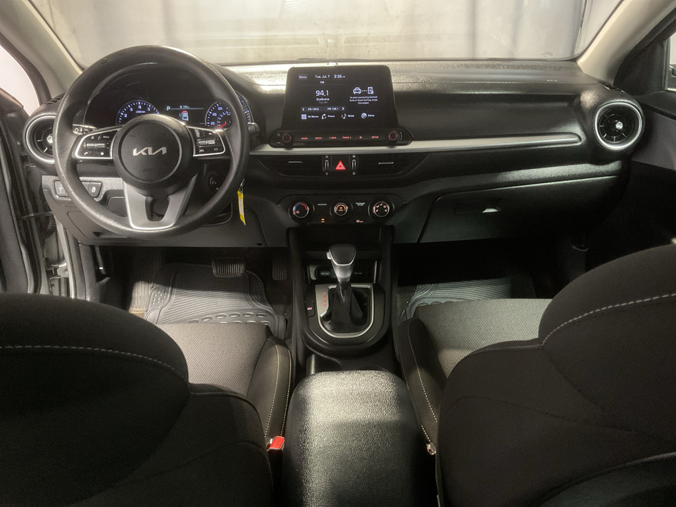 2022 Kia Forte FE