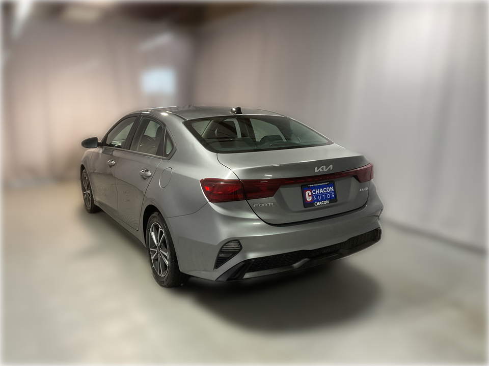 2022 Kia Forte FE