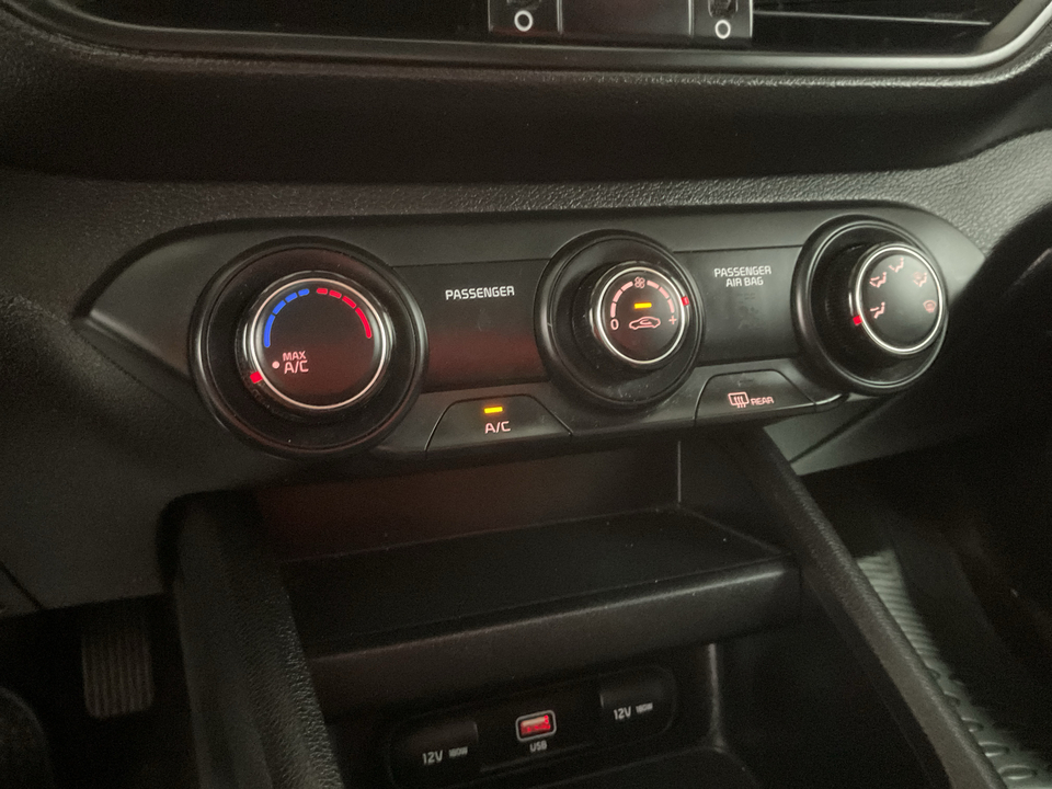 2022 Kia Forte FE