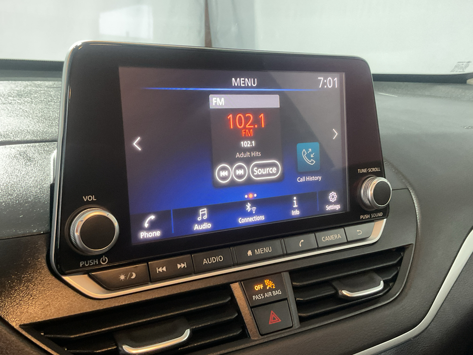 2022 Nissan Altima 2.5 SV