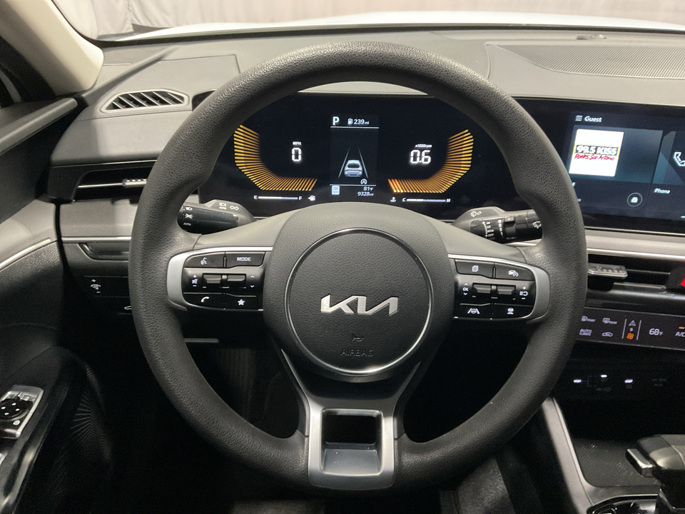 2026 Kia K5 LXS