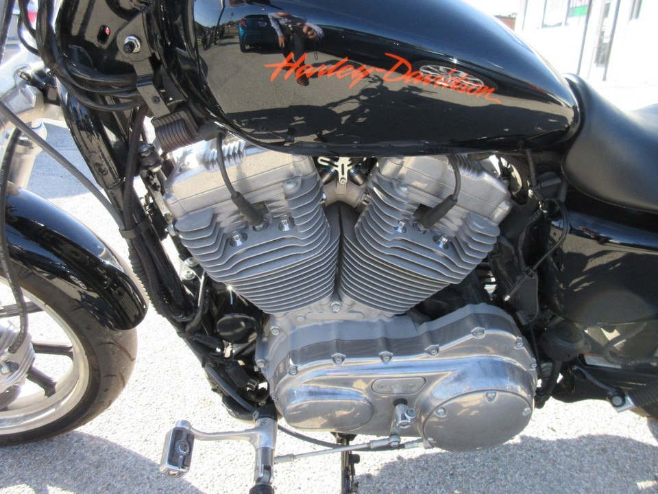 2013 Harley-Davidson XL883L -