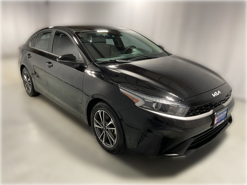 2022 Kia Forte FE