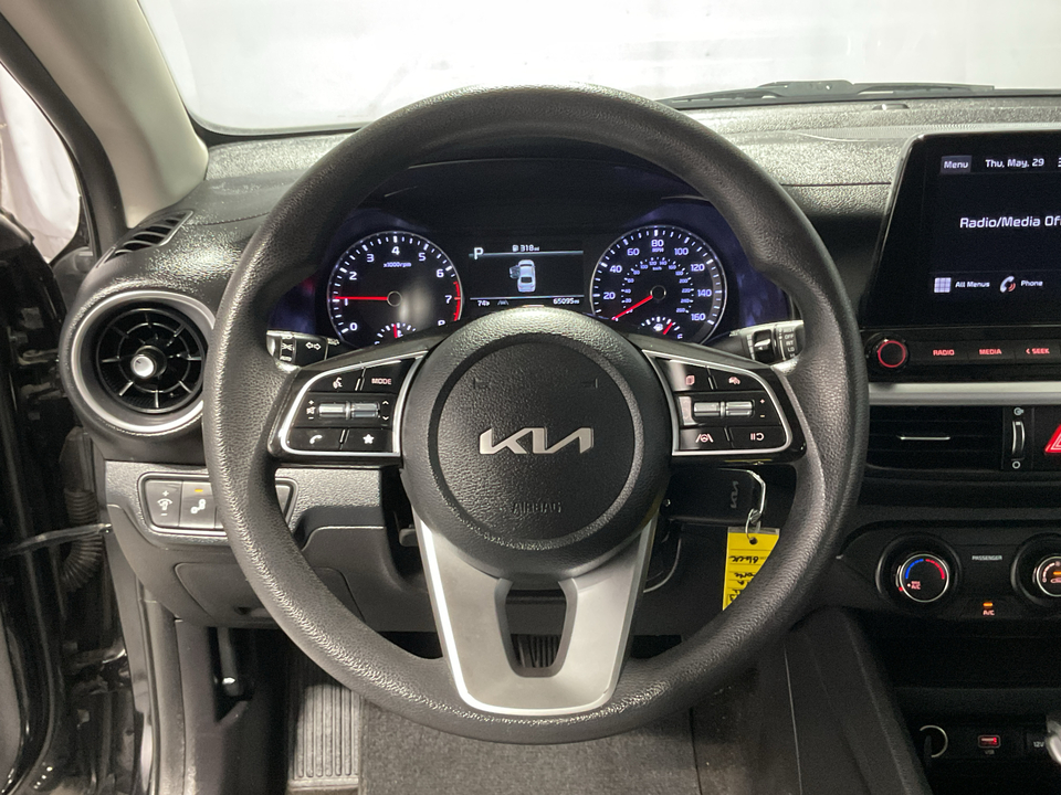 2022 Kia Forte FE