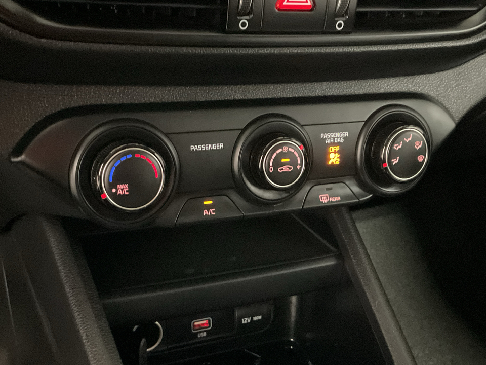 2022 Kia Forte FE