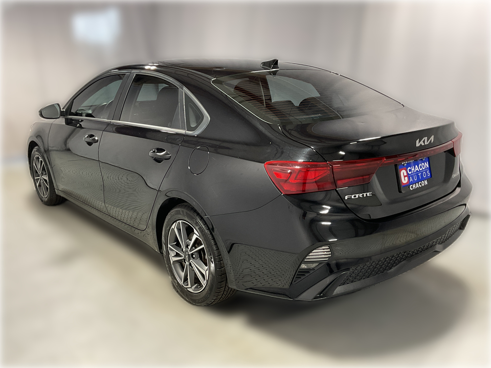 2022 Kia Forte FE