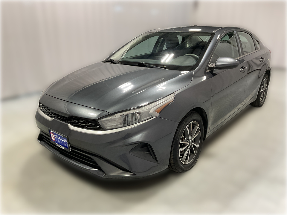 2022 Kia Forte FE