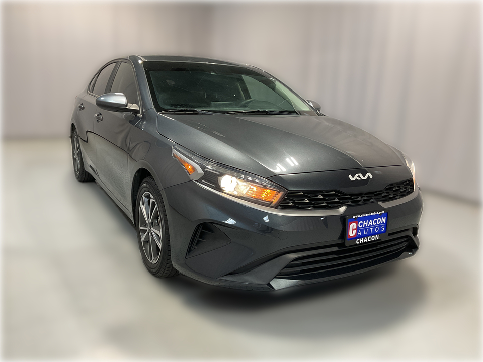 2022 Kia Forte FE