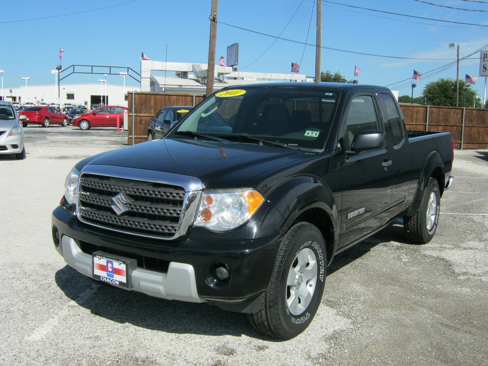 2011 Suzuki Equator Premium Ext. Cab 2WD