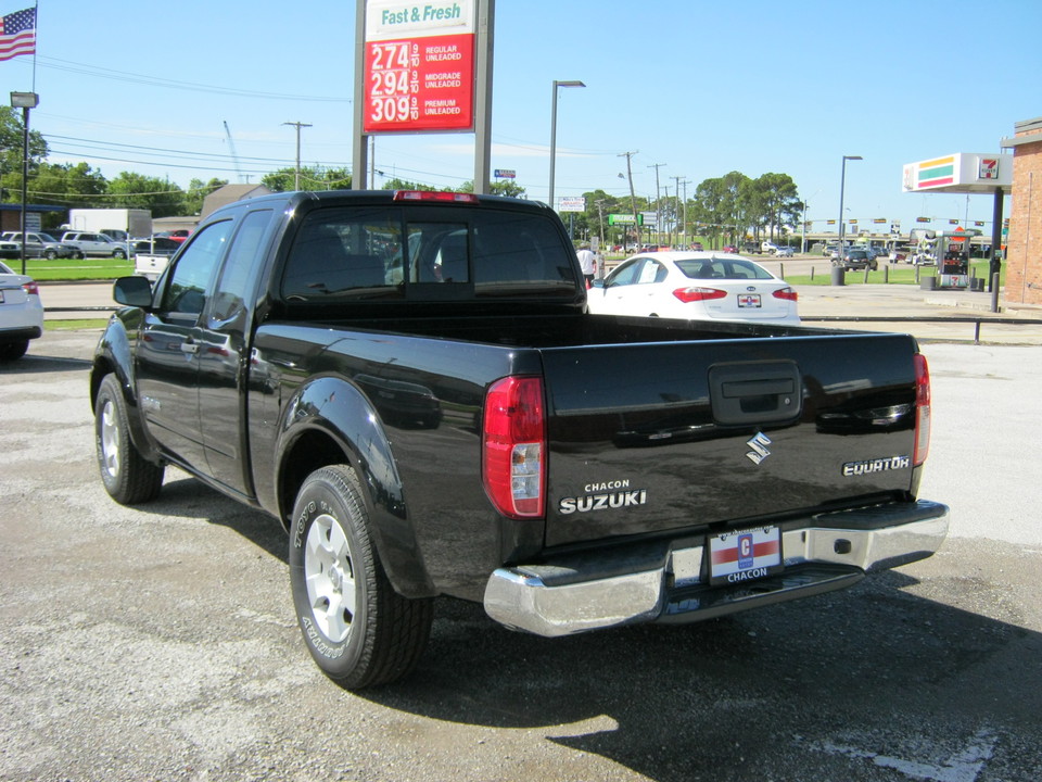 2011 Suzuki Equator Premium Ext. Cab 2WD